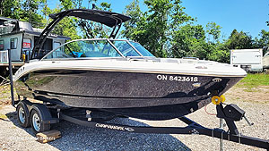 2022 Chaparral 21' SSi with trailer for sale in the Bobcaygeon area  of Ontario, Canada.